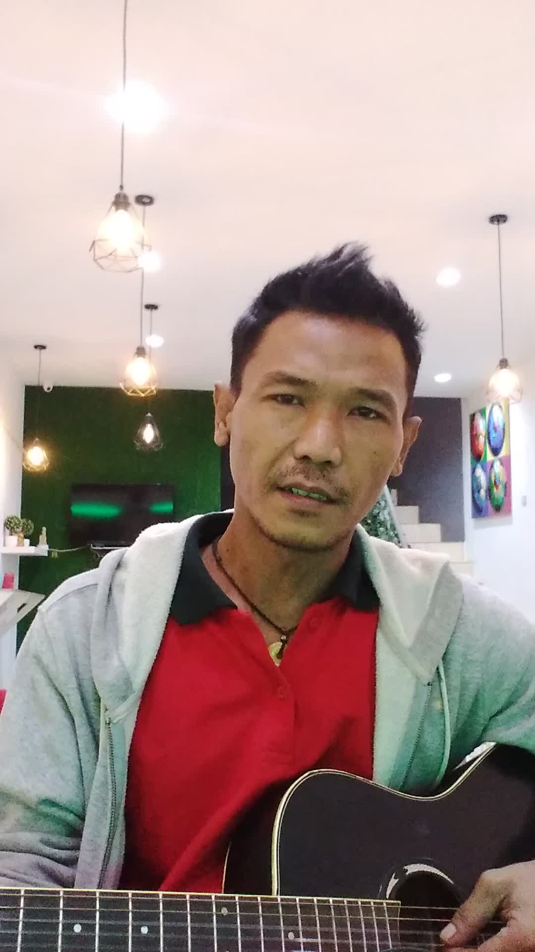 suka banget sama lagu ini #tanpabataswaktu @adegovinda #hottalents