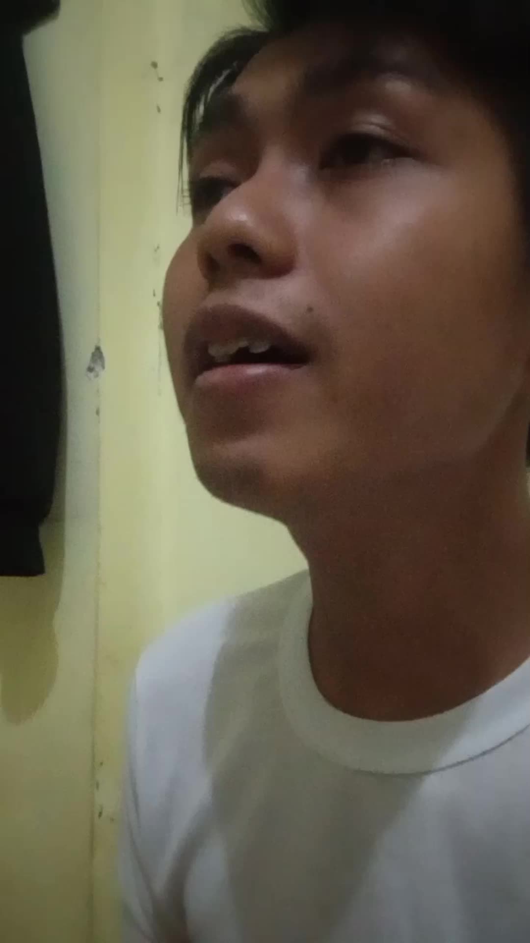Nama : Daniel Agus Supriyadi (Daniel) usia 26th , Asal: Kabupaten Pati, Jawa Tengah, Indonesia