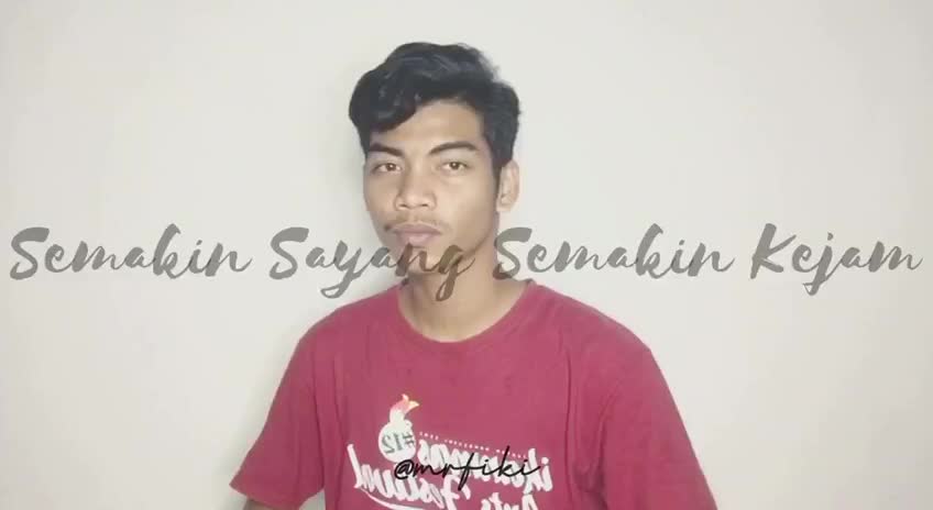 Saya,Rafiki 20 Tahun Asal Kabupaten Mempawah KalBar
Semoga mendapatkan hasil yang memuaskan #ONLINEAUDITIONRISINGSTARINDONESIADANGDUT