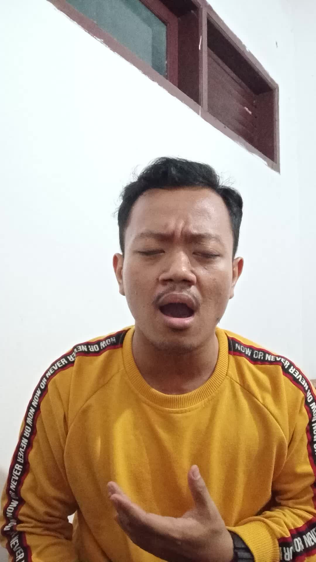 Suwandi asal serang Banten engkaulah takdirku #ONLINEAUDITIONRISINGSTARINDONESIADANGDUT bismillahirrahmanirrahim