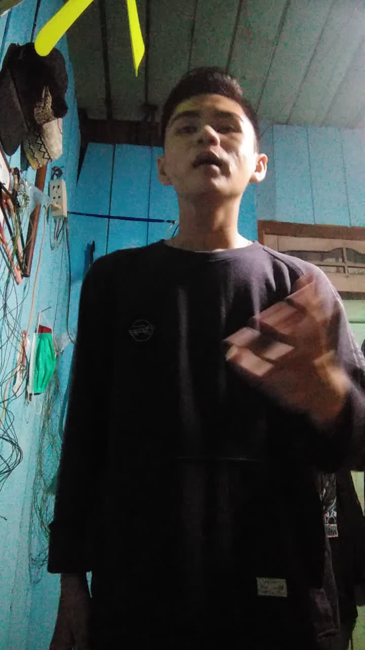 KDI2021 INDRI SAPUTRA KALTIM 18 TAHUN SEANDAINYA DAPAT BERTEMU TUHAN #OnlineAuditionKDI2021