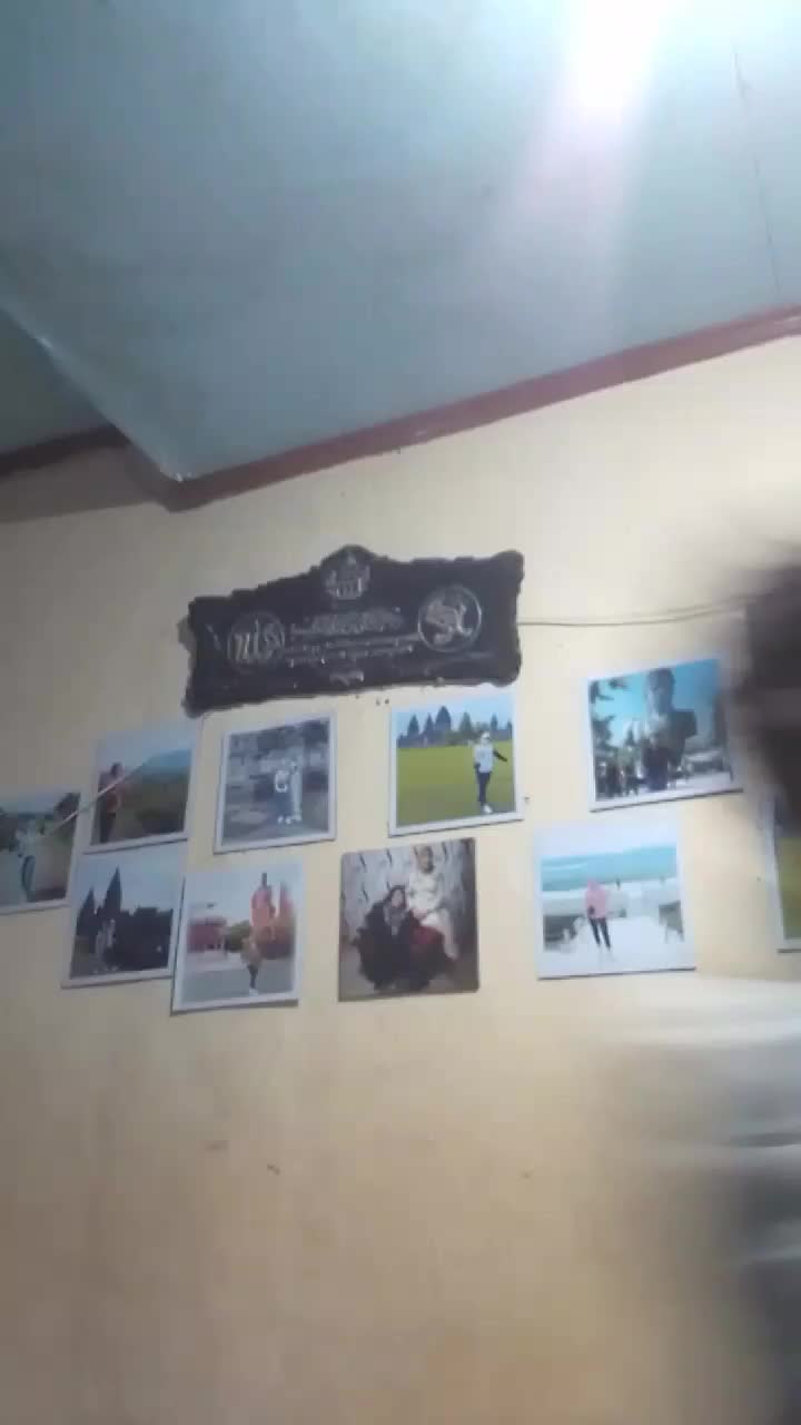 Mandra marah-marah 