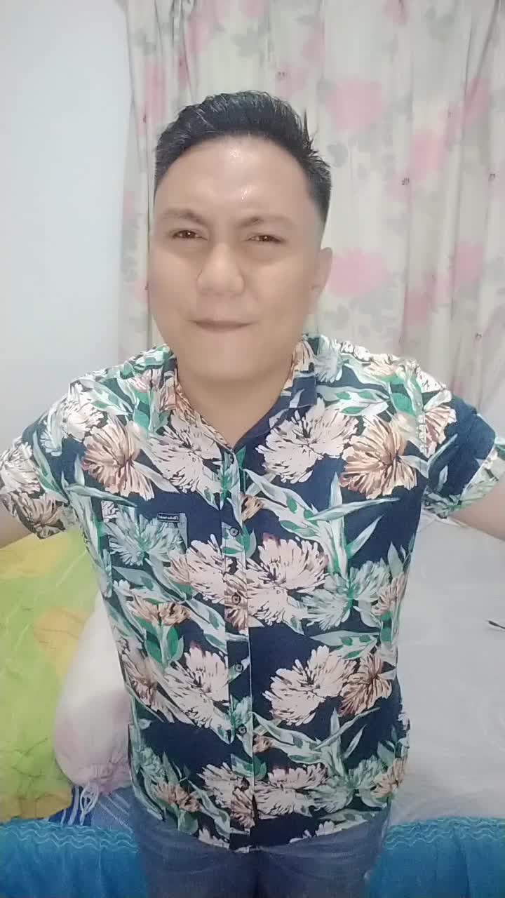 TheSingingBeeIndonesia _ Kris Marco 31thn Medan _ menyanyi #onlineaudisithesingingbeeindonesia