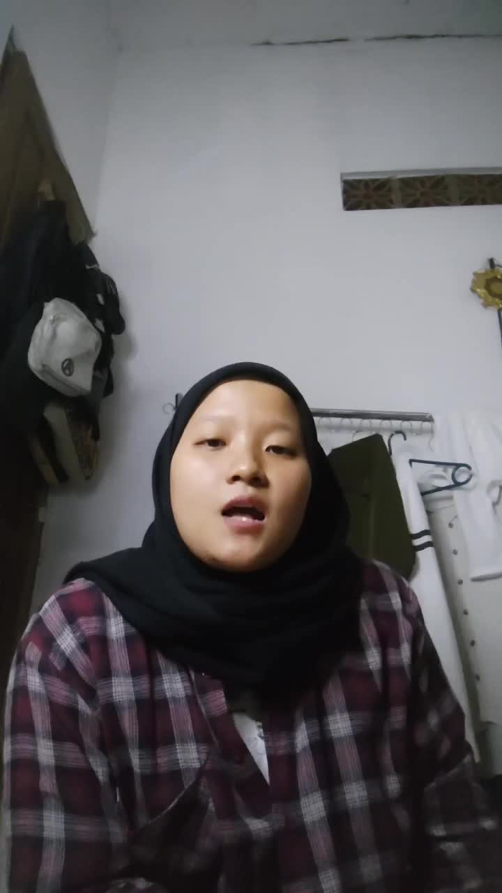 hanya satu ku pinta, tetap ada dan jangan kemana mana 
