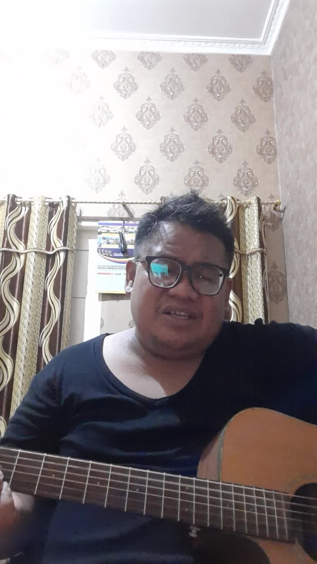 Alex from Palembang. Tapi Bukan Aku Medley Melamarmu Cipt. Badai