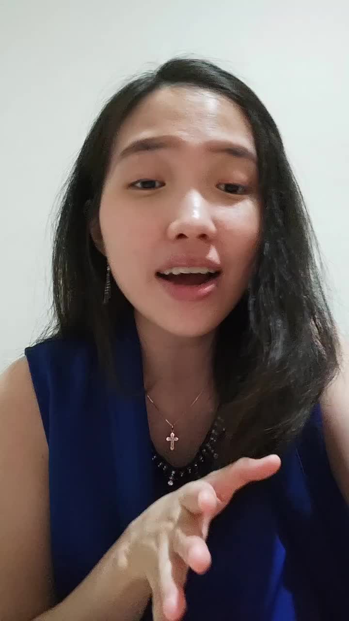 MI2022_Nessa_Menyanyi