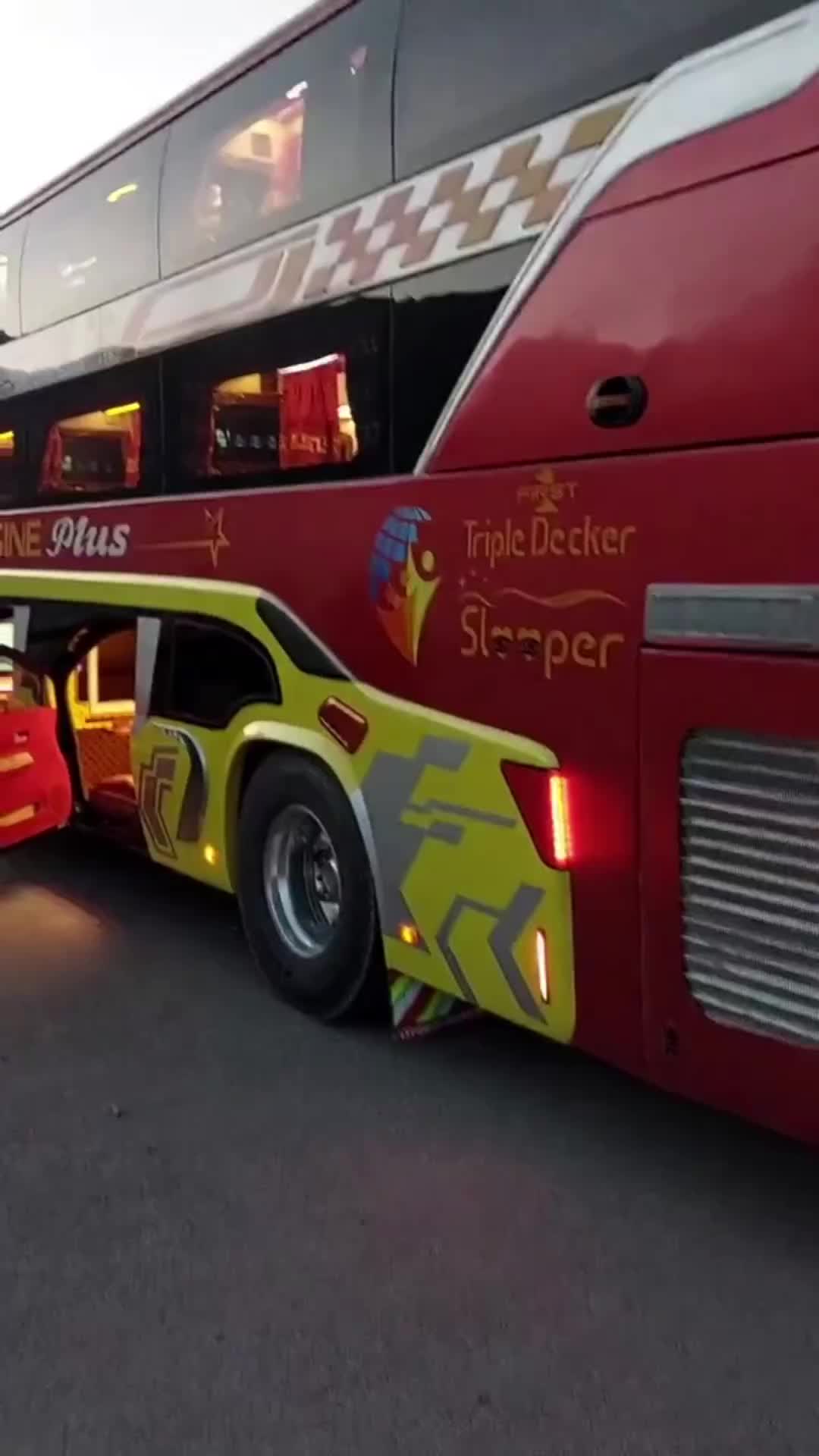 triple decker bus