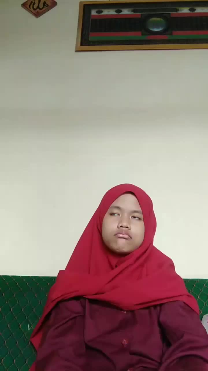 Andin lagi sakit pengen disuapin sama mas Al