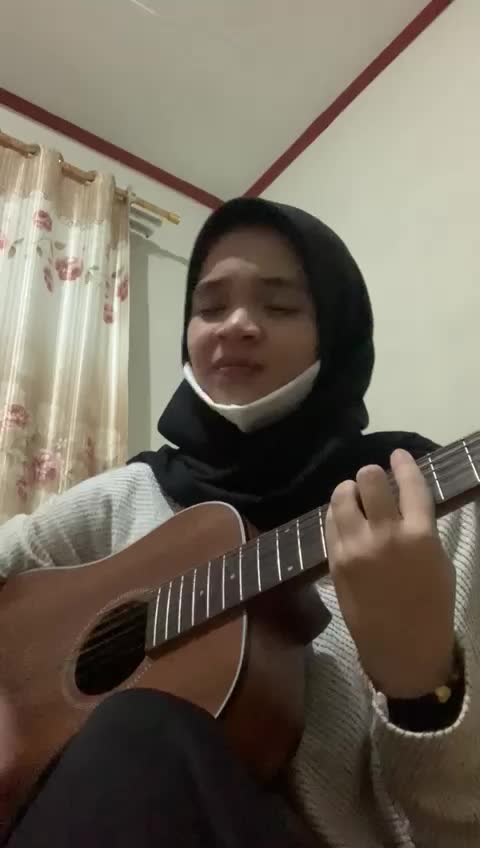 XFI2021  SOLO RATU NAJLA AULIA 17 TAHUN LANGSA LAGU SEMUT