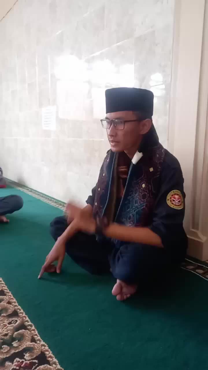 Ustadz Agroy Nugraha - Kutil (Kuliah Tilu menit)👌 kajian mengenai -Ketika Kamu Jadi Self Awareness