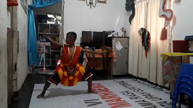 petra bujang ganong irenk joker tradisional @rctiplusofficial  #RCTIPlusShowYourTalent  #HomeOfTalentRCTIplus 