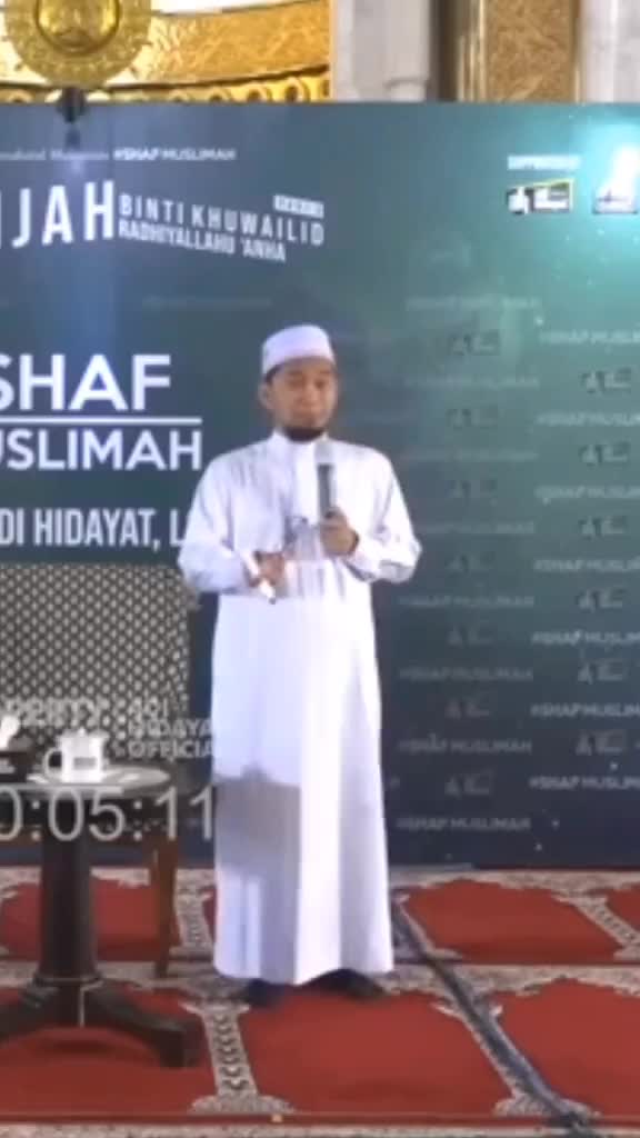 sengaja lepas kacamata demi Allah 