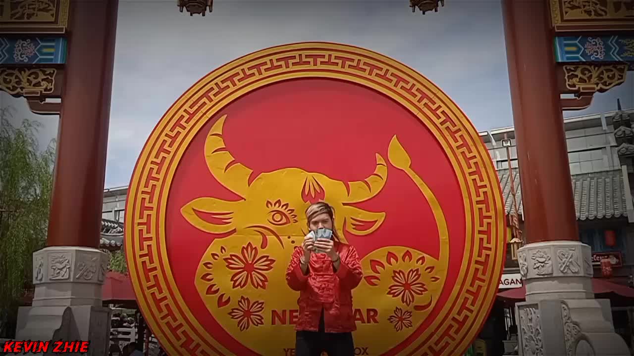 Gong Xi Fa Cai - Angpao & Money Illusion