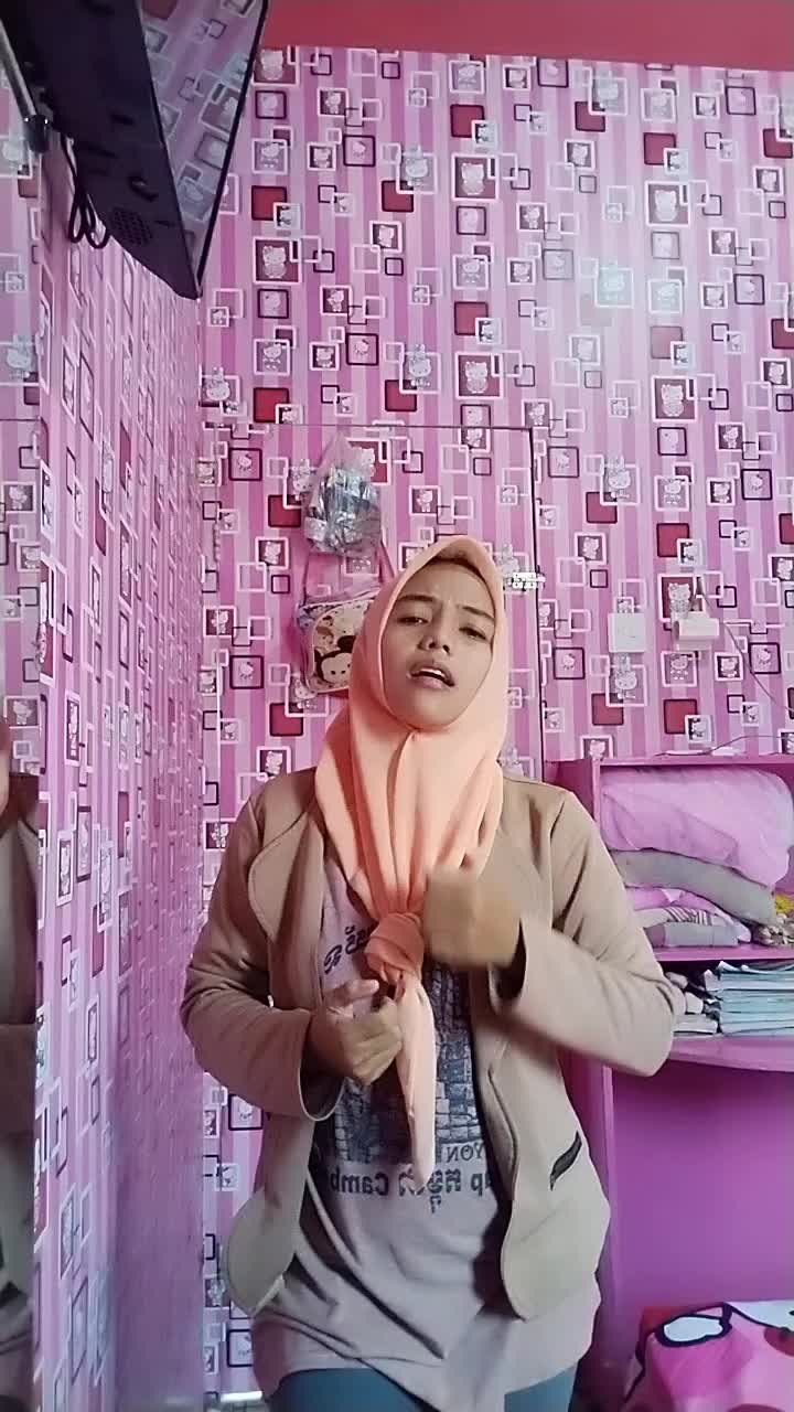 BISMILLAH...semoga bisa memenangkan audisi ini & mencapaikan cita²&harapan untuk keluargakecil saya#ONLINEAUDITIONRISINGSTARINDONESIADANGDUT