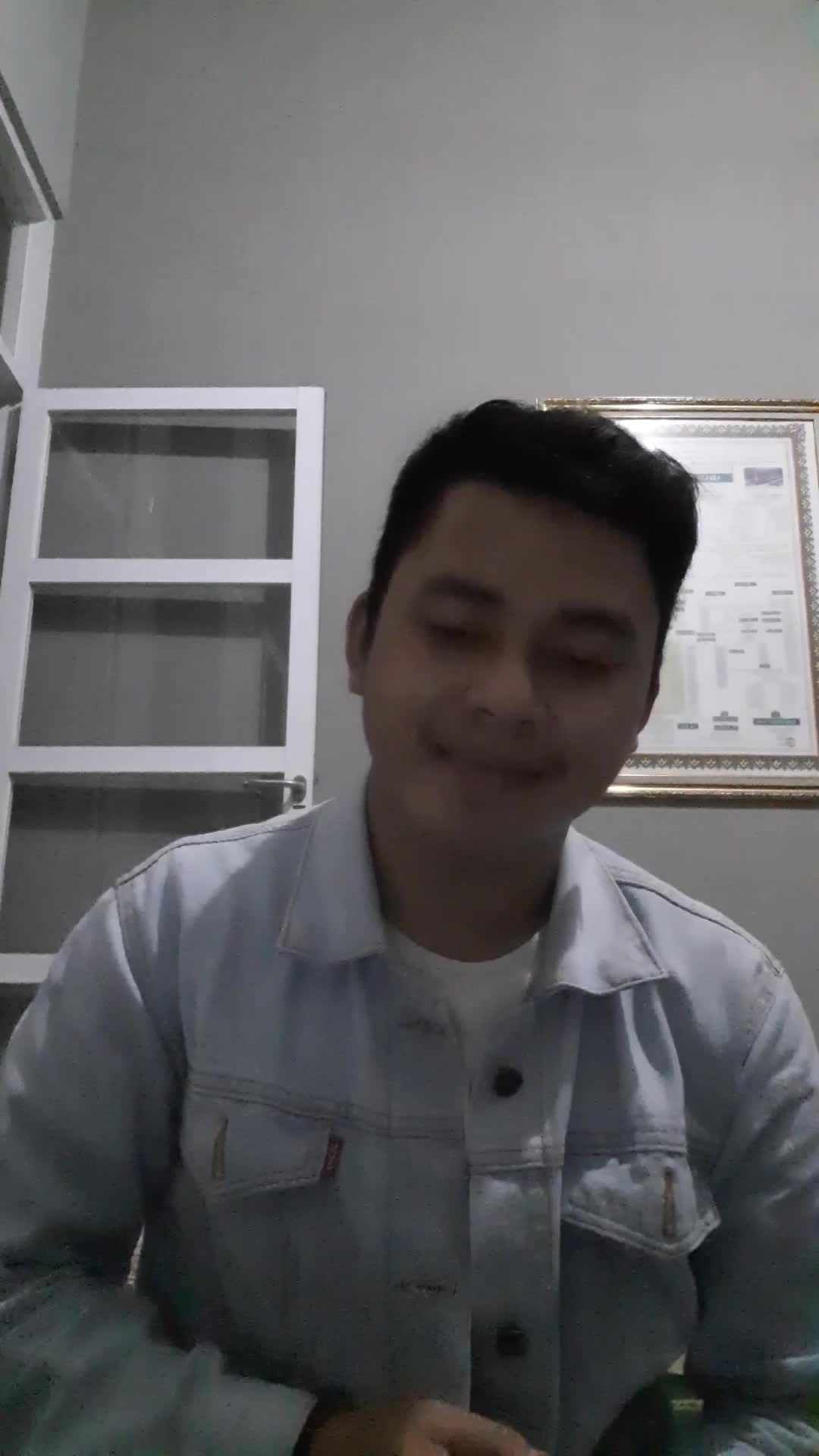 Taufik Arifin_21 tahun_Bondowoso Jawa Timur_Bidadari Surga (Ust. Jefri) #voiceoframadangtv