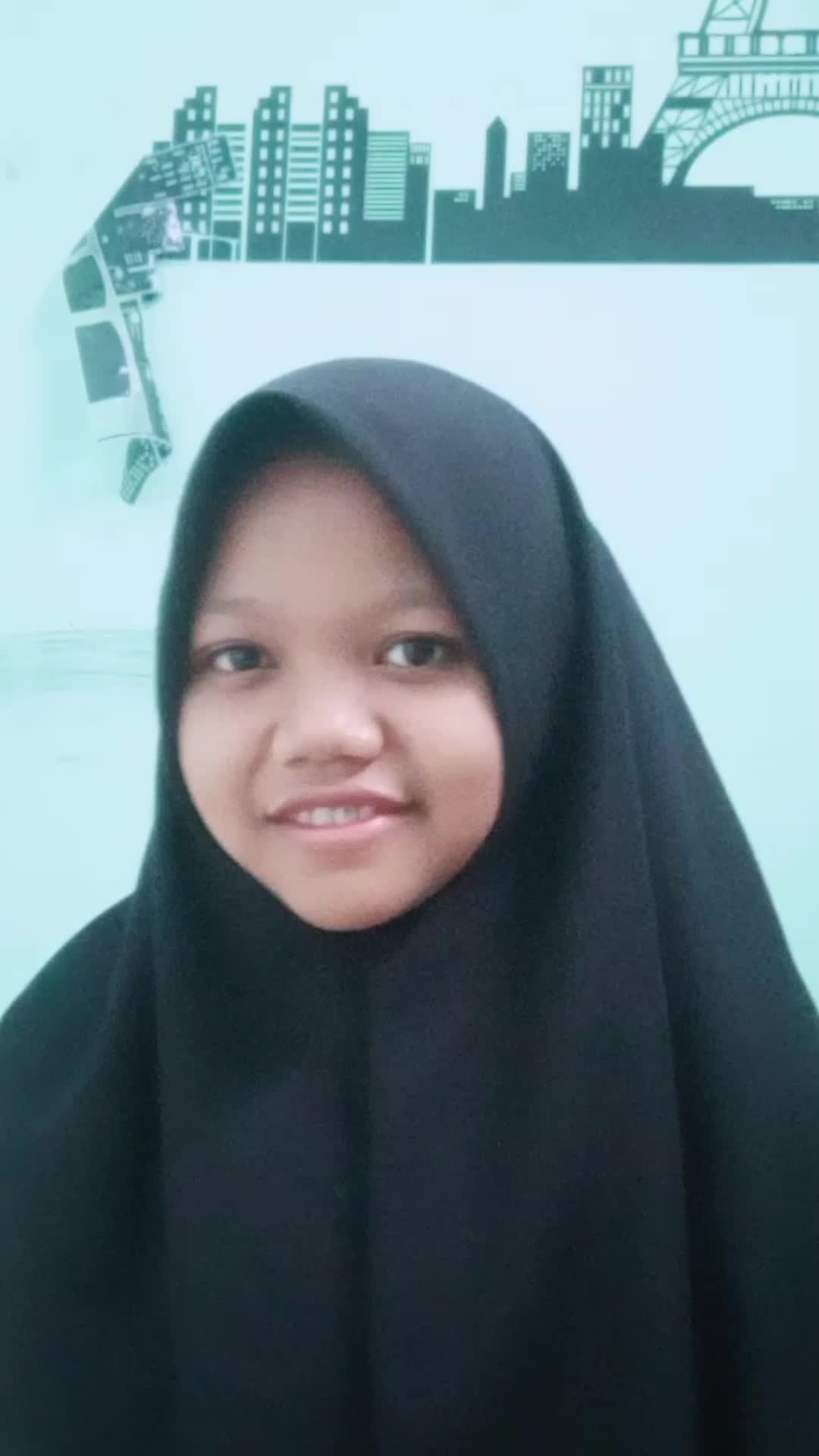 Indi Anesa Saputri kls 9 umur 15 THN ... hobynya ;tergantung mood,saya  dari Lampung Sukadana ,Motivasinya ; mencari bakat #voiceofRamadhan 