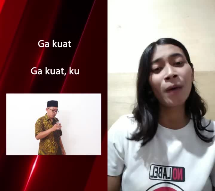 laper lihat iklan sirup jadi pengen buka puasa!