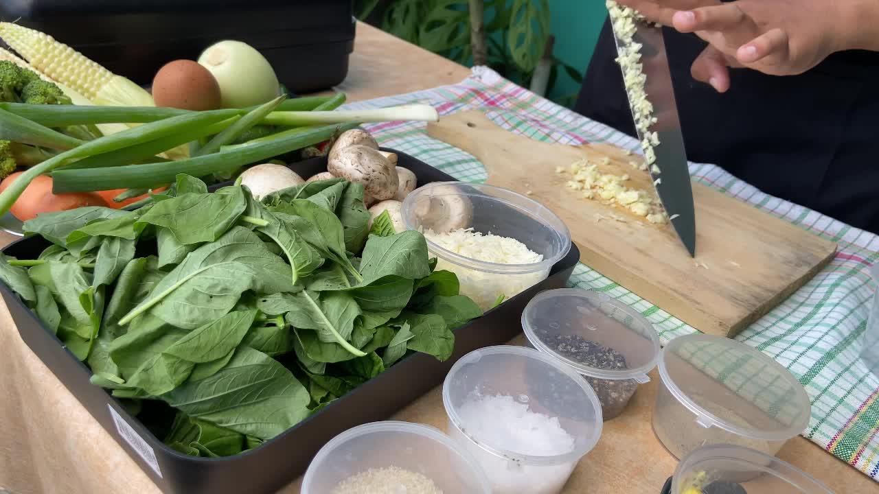 Wajib cobain, chicken roulade mantapp🤟
#onlineauditionmci11 #chickenroulade