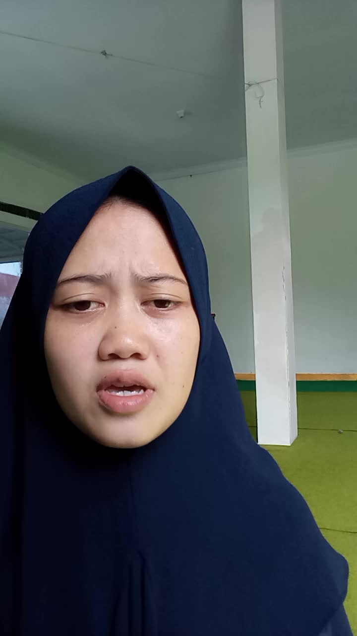 assalamualaikum, Siti Khalifah_24 th_Kota Sukabumi_Bilqu'ani saamdi & Ya allah lapangkan kubur ibuku ,bismillahhhh❤️