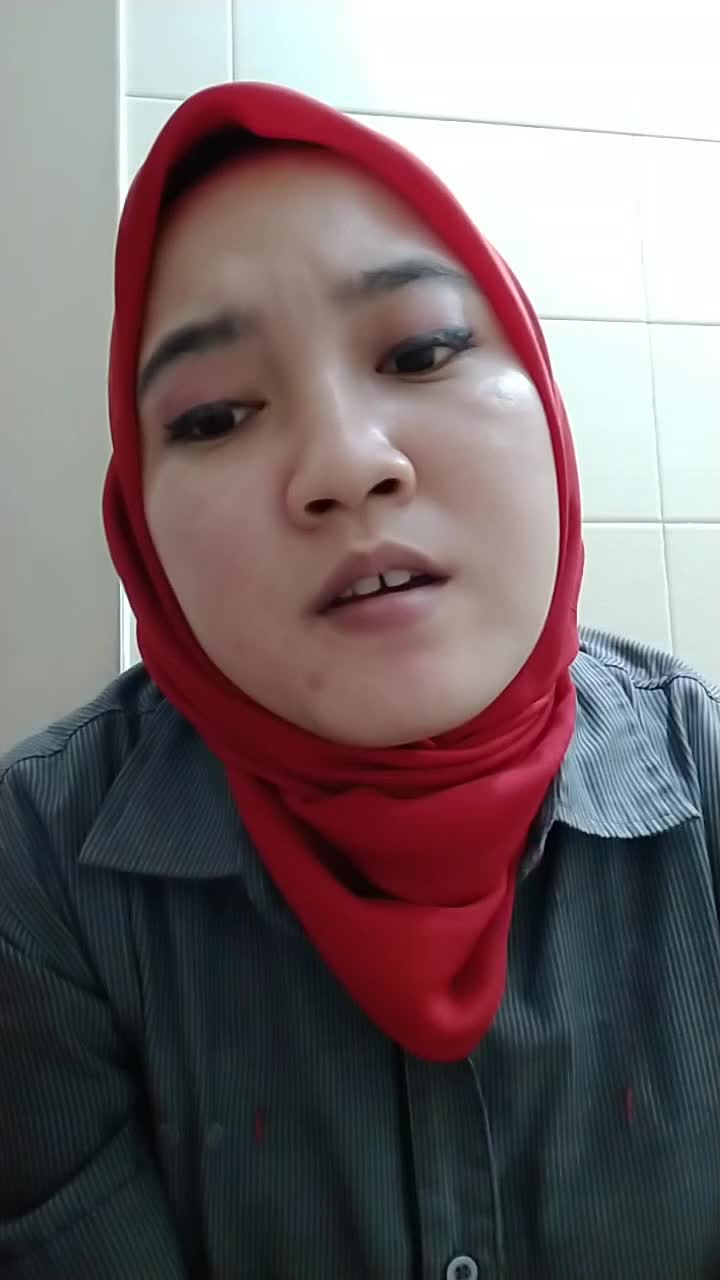 perkenalkan nama saya nur indah hestiana aji 24th dari Tegal , disini saya mau bawakan lagu ya thoybah . dari kak Sulis ❣️