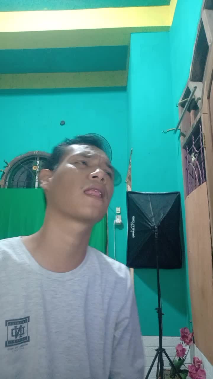 Titip rindu buat ayah Ebiet G Ade A mayor