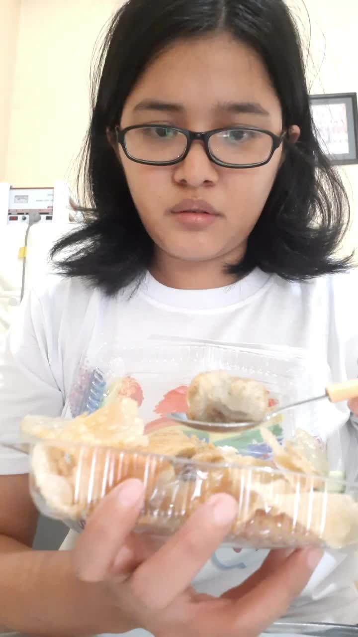 review batagor