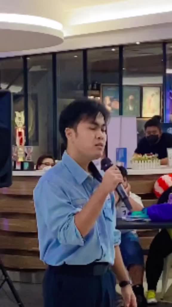 Rookie hot star 