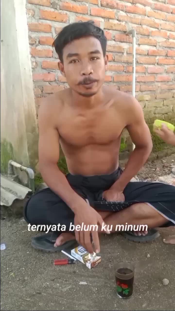 Mengsedih