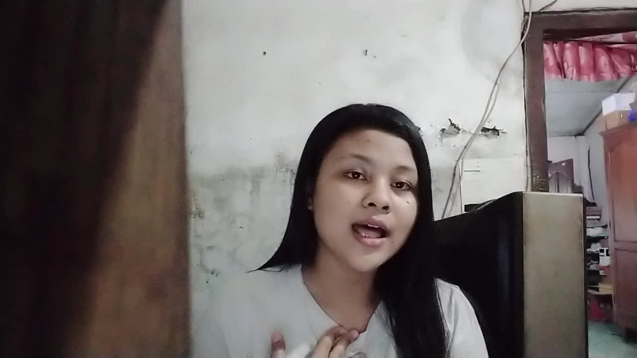 XFI2021 SOLO ANDINI CHANDRA DEWI 19TAHUN SURAKARTA,JAWA TENGAH MELAWAN RESTU