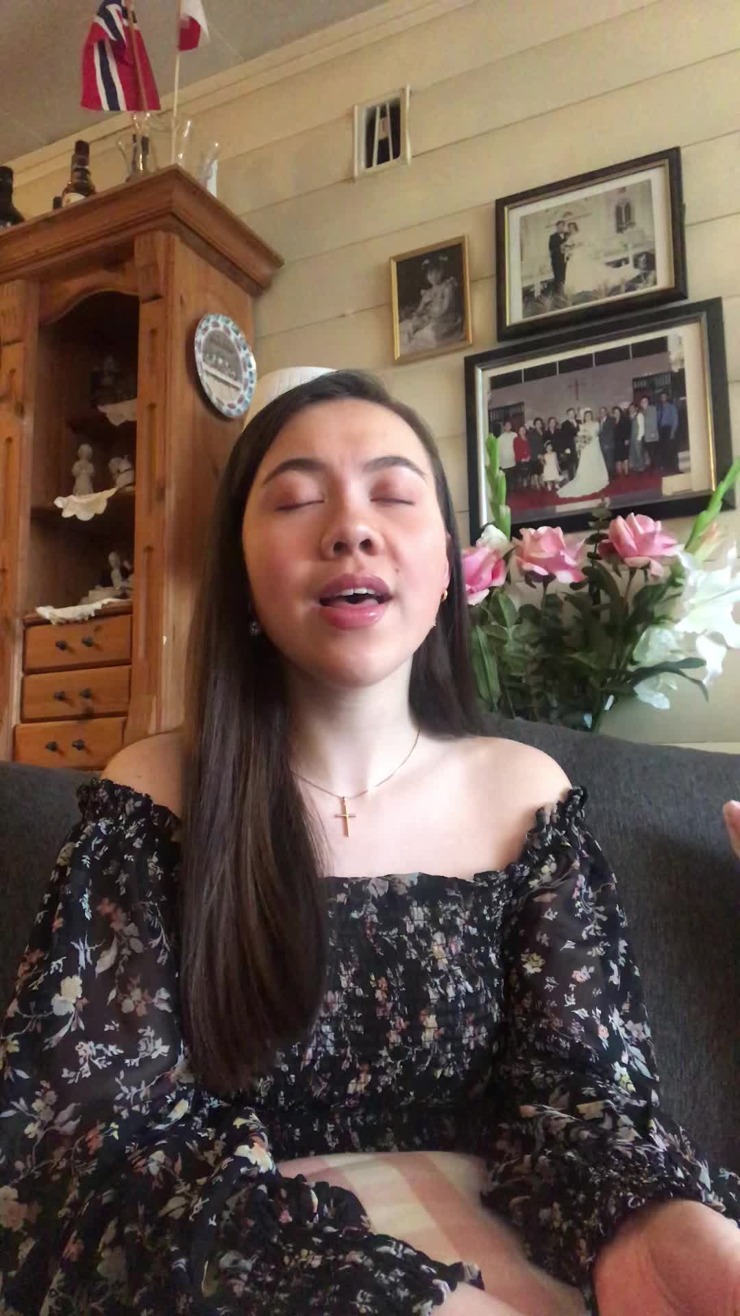 Tanpa Batas Waktu - Ade Govinda Feat Fadly (Cover by Veronica Marie Hansen)