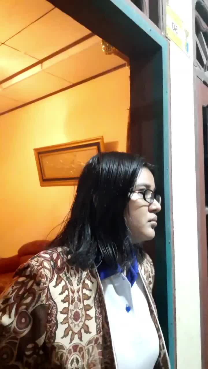 emang ada larangan?