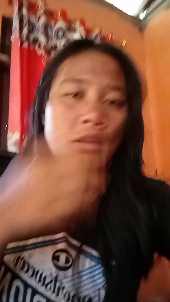 ikutan ah🤣walau aktingnya kurang bagus🤣coba aja dulu ye kan🤣Lerdi Yanti Sigalingging,umur 20 Thn, Pakpak Bharat, ig :lerdisigalingging, 