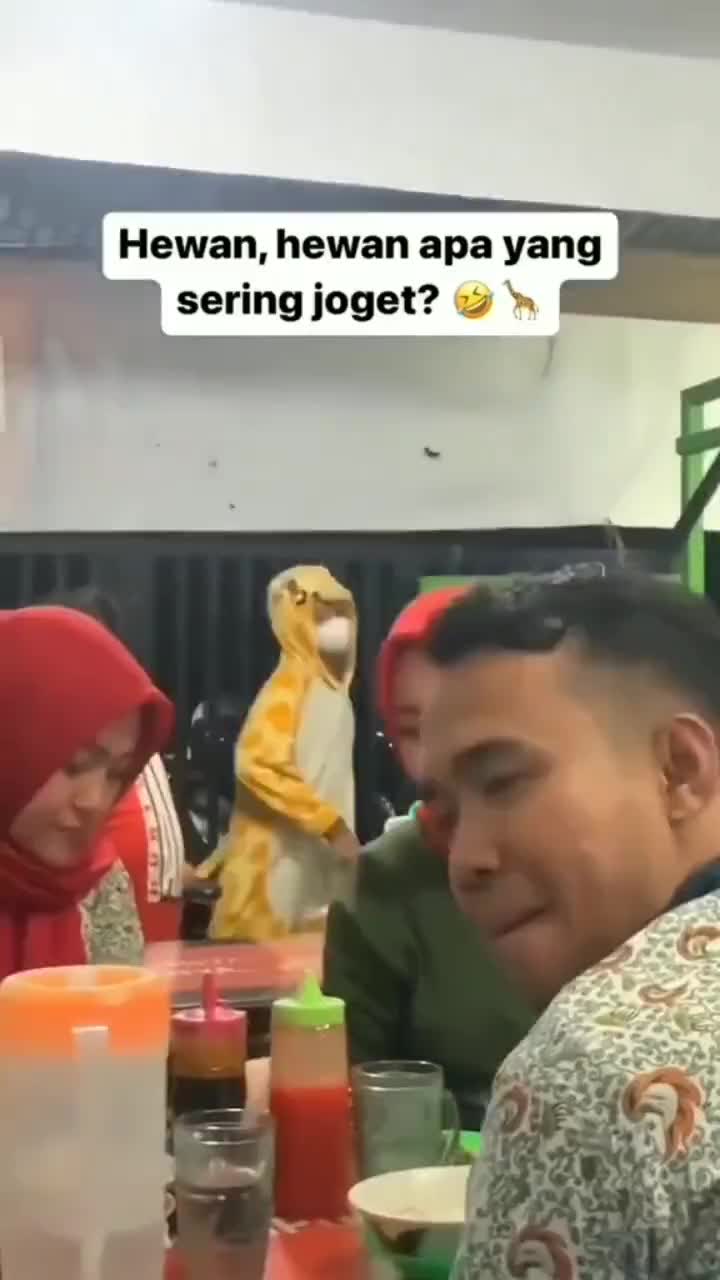 Timing Jokes-nya Tepat