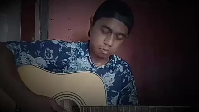 Ngarang Lagu spanyol 🤣 semoga terhibur kawan.. saya kekel melihat video saya sendiri🤣🤣🤣