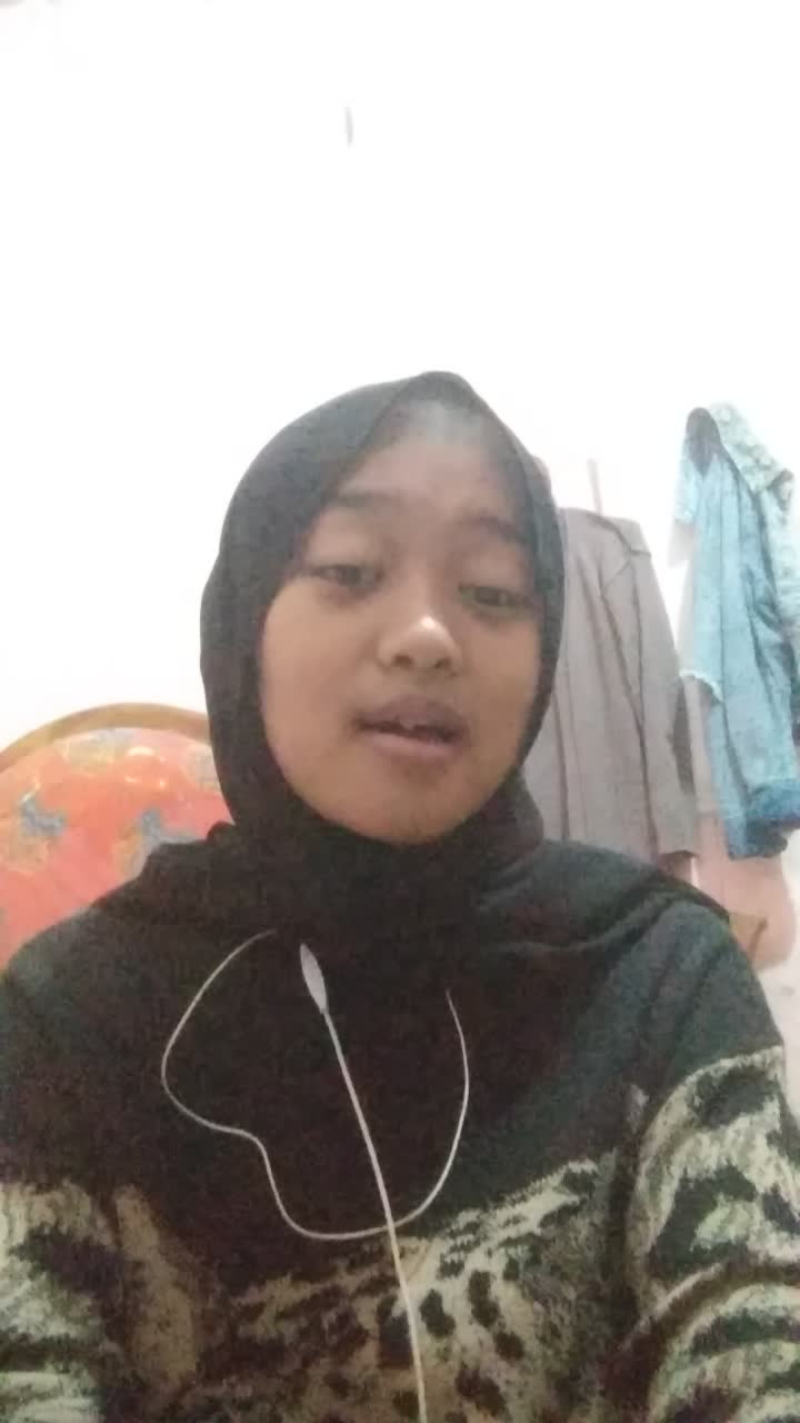 TINBS FIA DELVIANA 18 MALANG SELURUH NAFAS INI