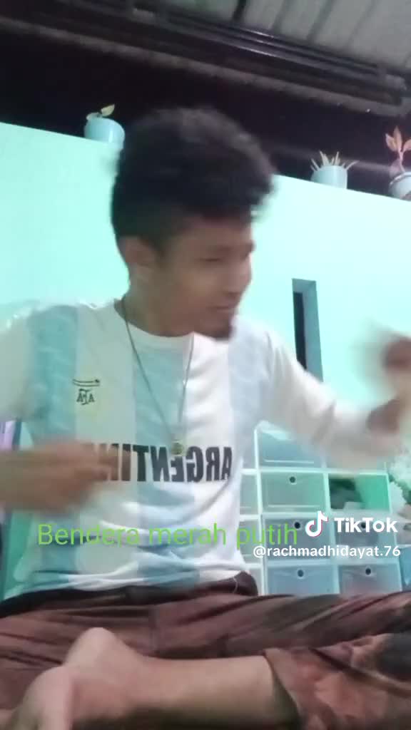 merah putih
