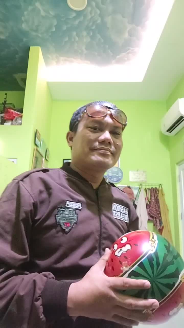 (LaLu LaLang) di buang sayang toLong bantu Love vote foLow share komen thanks for watching