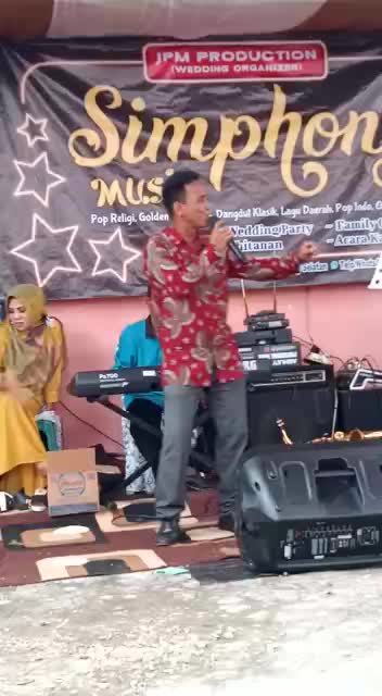 Cinta Noda Hitam (Meggy Z) Bismillah Smoga Apa Yg saya Smogakan Tercapai Di Rissing Star Ini🤲🙏
