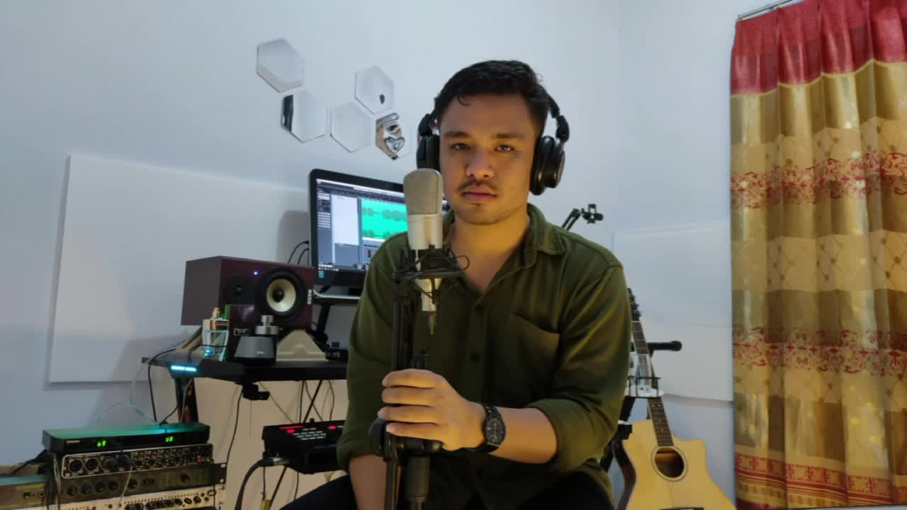 ThesingingbeeIndonesia_risqibara_Makassar_24Tahun
#audisionlinthesingingbeeindonesia