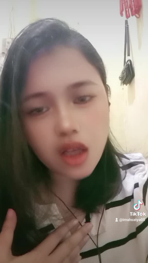 kenapa ga sama dia lagi 