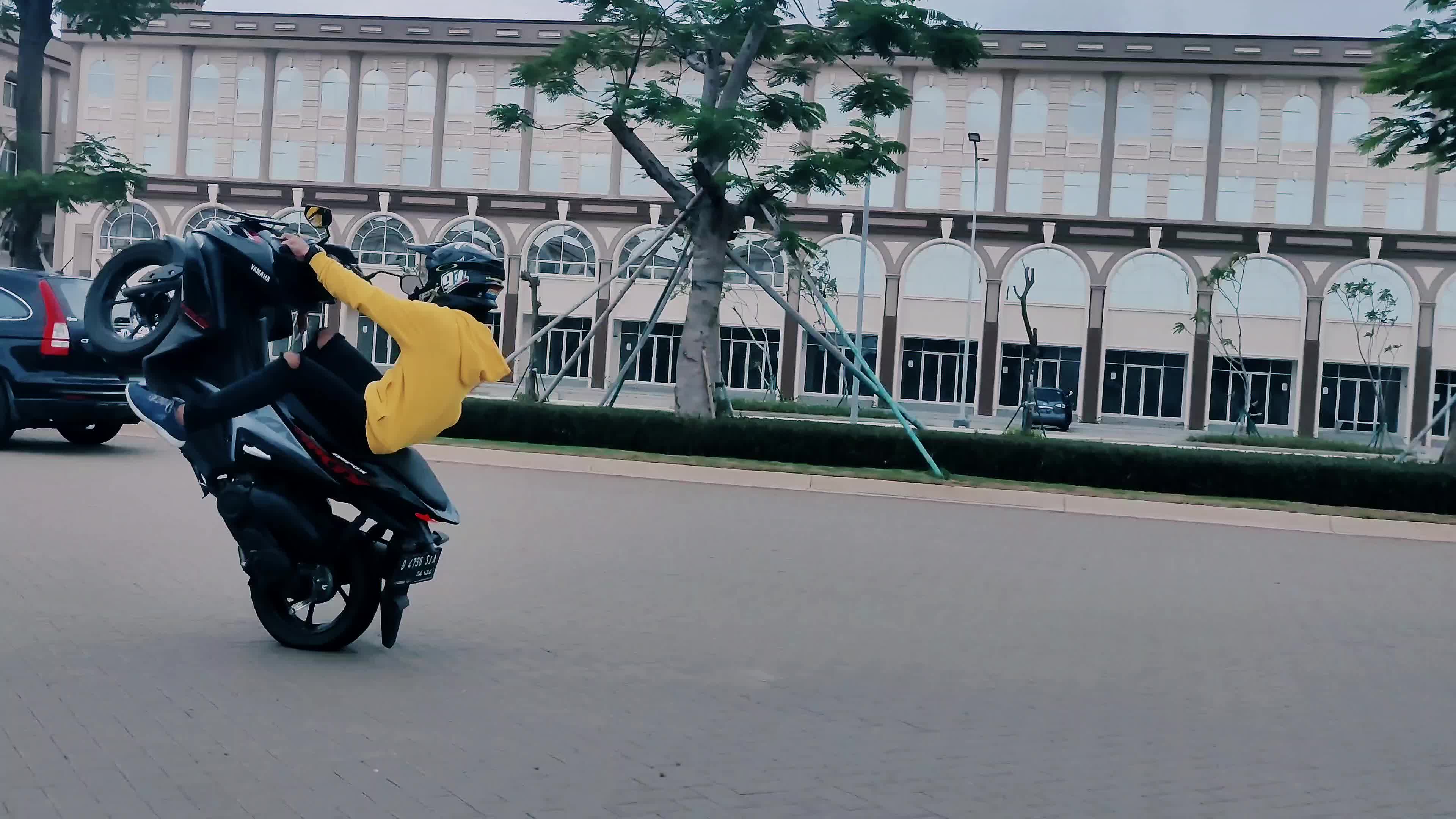 Extreme Freestyle Jalanan @rctiplusofficial #RCTIPlusShowYourTalent #HomeOftalentRCTIPlus #RCTIPlusOfficial #ShowYourTalent