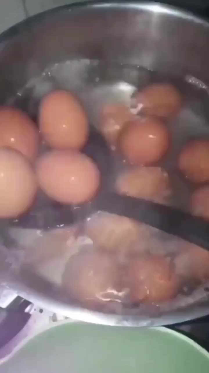 Tips Merebus Telur Supaya Mulus