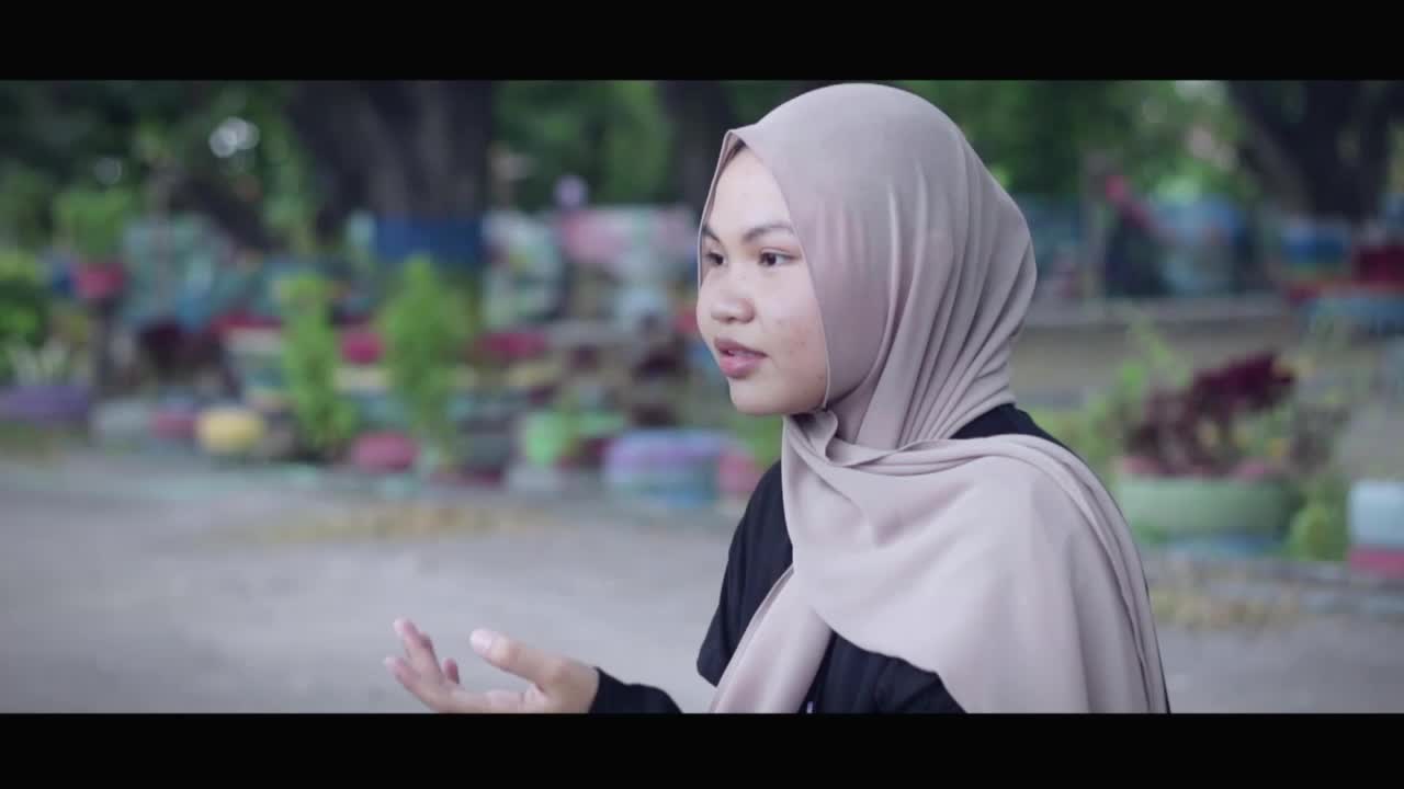 Mungkin hari ini esok atau nanti (Anneth) cover by Risma. Views cantik didapat sebelum hujan besar datang