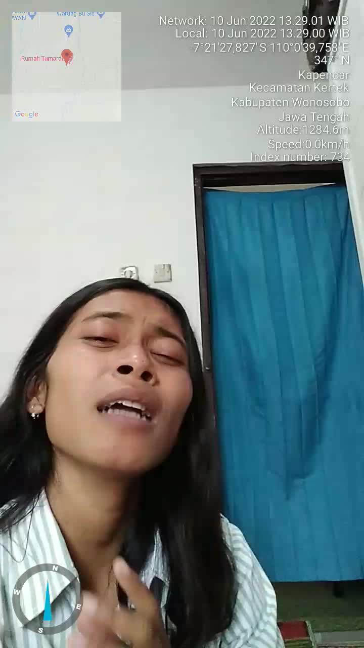 cover separuh aku