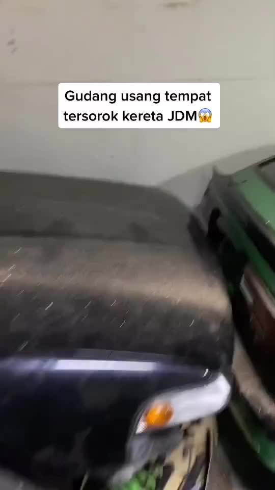 gudang bukan sembarang gudang