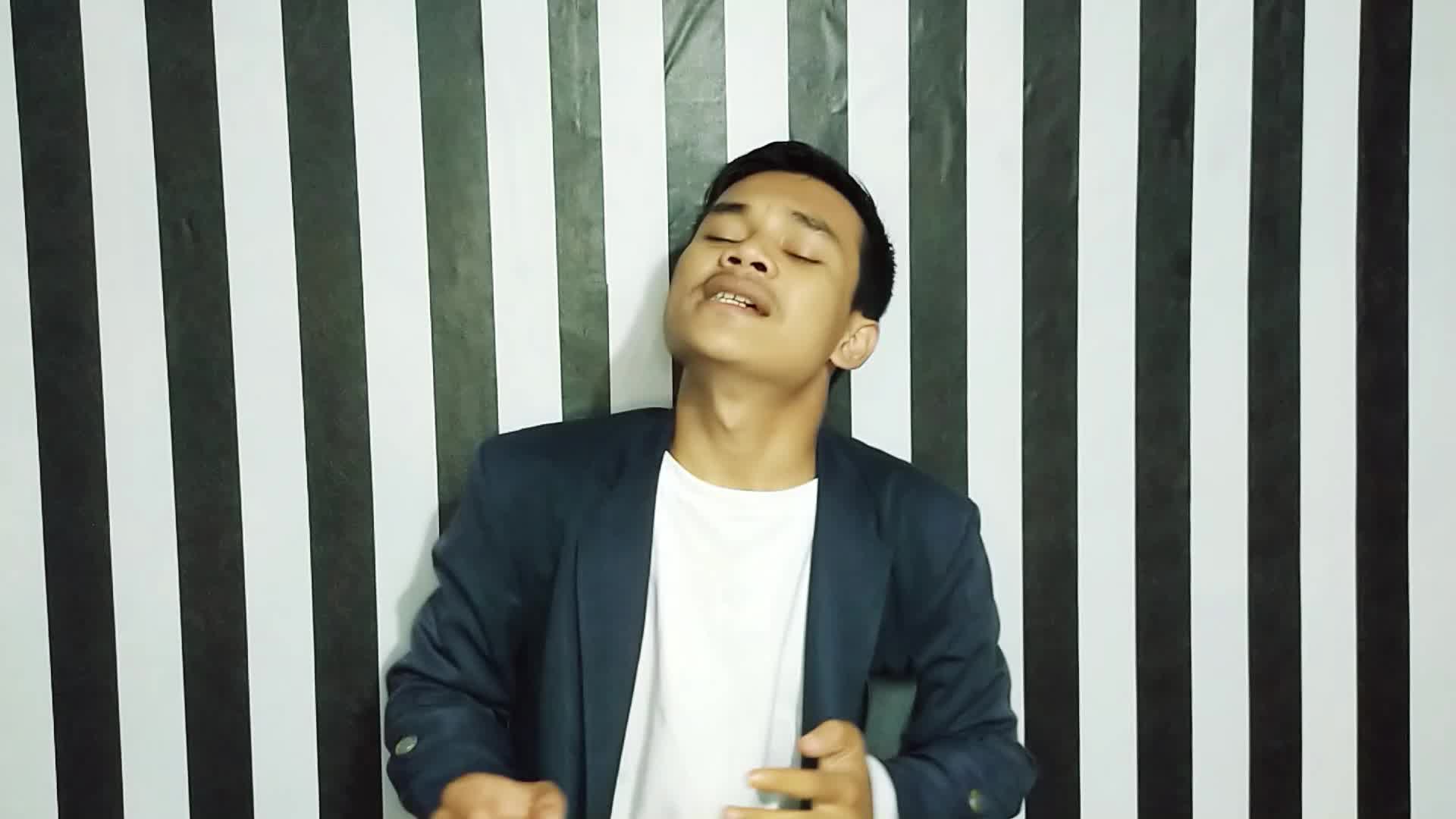 Meskipun, Cintaku Terbunuh Rindu Karena Jauh! Resapilah Pesan Hatiku Melalui Lagu "TIADA  TARA"Pasti Kau Tahu Siapa Aku! #OnlineAuditionRSID