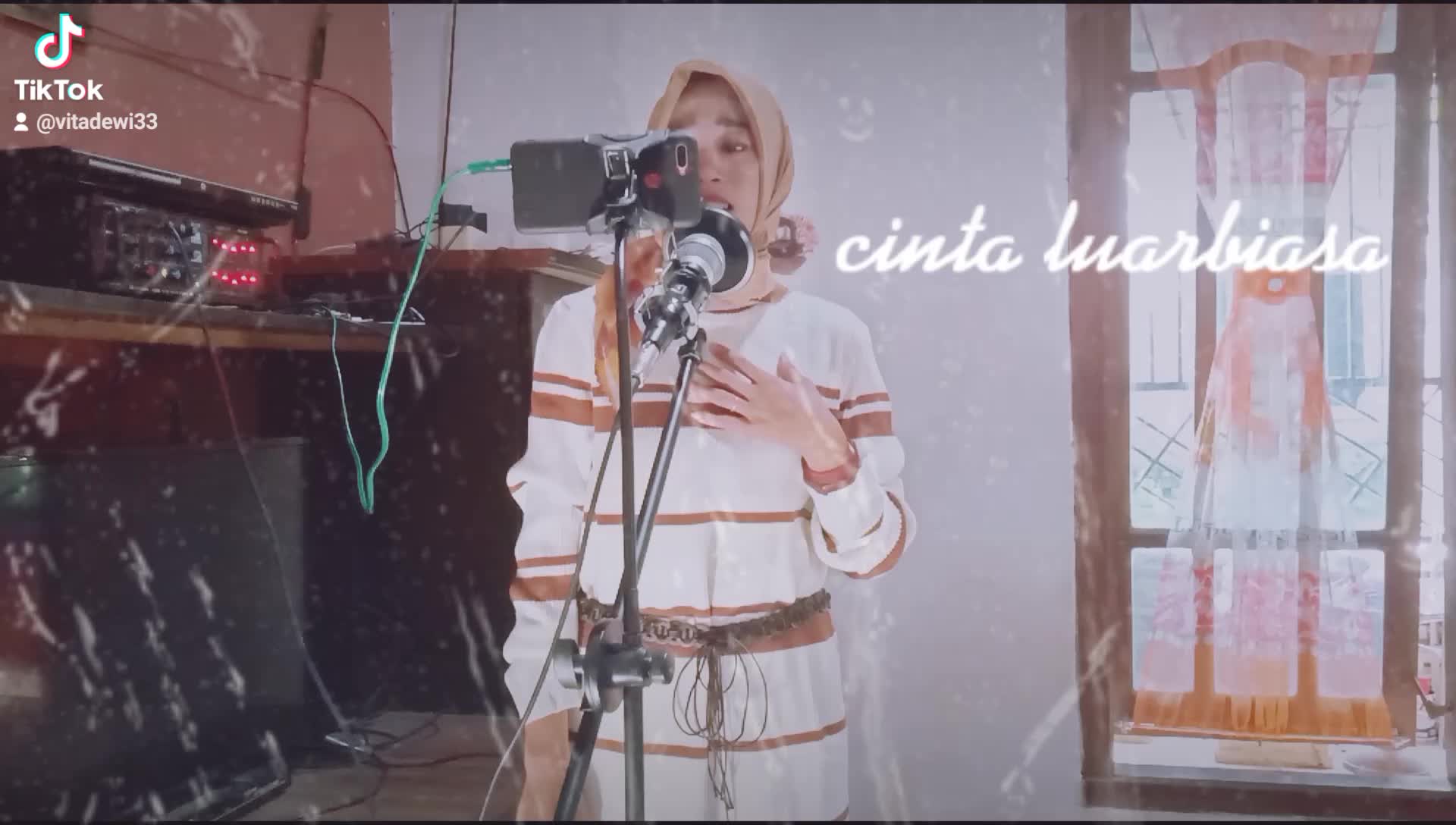 cinta luar biasa#andmes#by vita