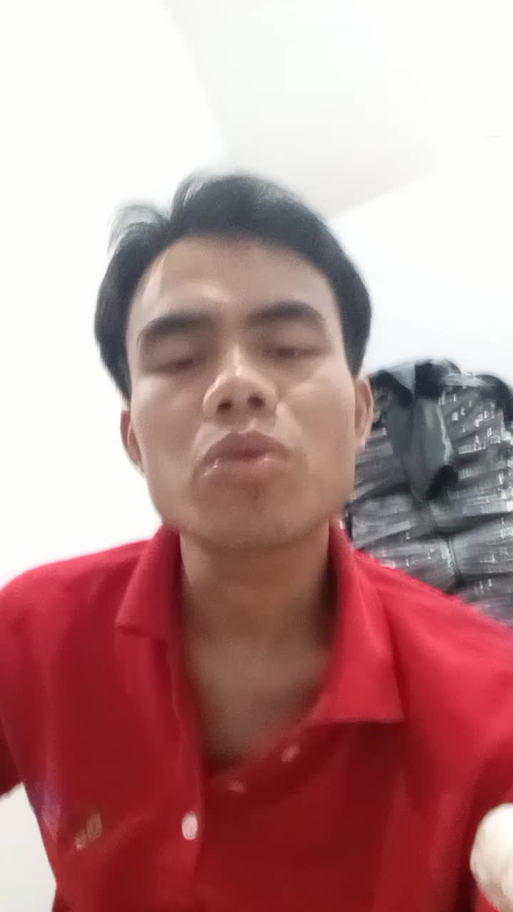perkenalkan nama saya Jajang dari Tasikmalaya,umur saya 22 tahun