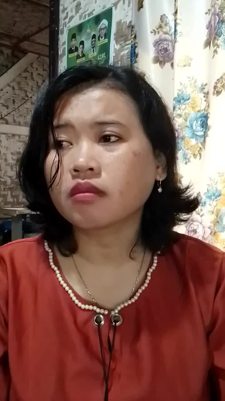 emang kalo jadi perempuan itu selalu salah ya,bismilah #actingout