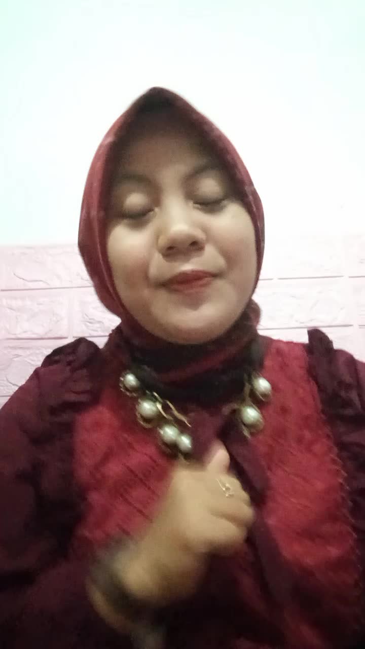 KSB2023, Zikratul Hasanah-23tahun-Padang Sumatera Barat- Ikan dalam kolam🎶